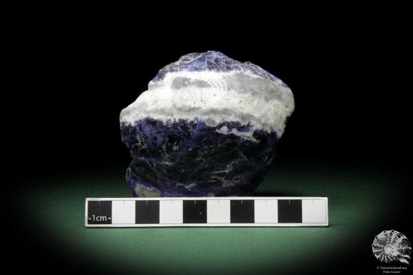 Sodalite (10687) a mineral from Pocos de Caldas, Minas Gerais, Brazil | Minerals | Global