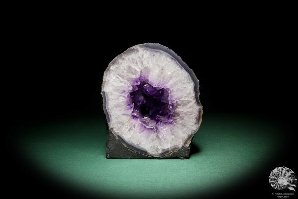 Amethyste XX (15645) a mineral from Brazil | Minerals | Global