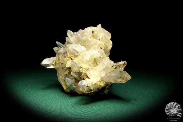 Quartz XX (19655) a mineral from Kazakhstan | Minerals | Global