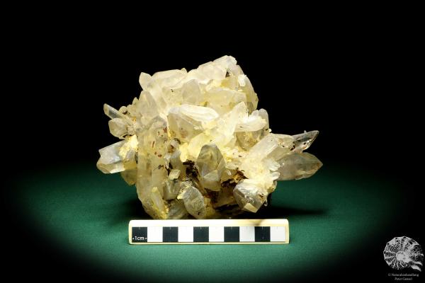 Quartz a mineral