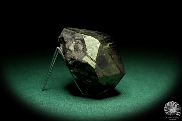 Pyrite (19664) a mineral from Peru | Minerals | Global