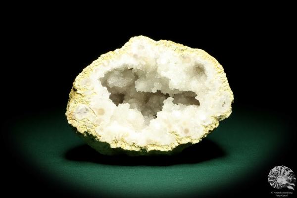 Quartz geode (19666) a mineral from Morocco | Minerals | Global