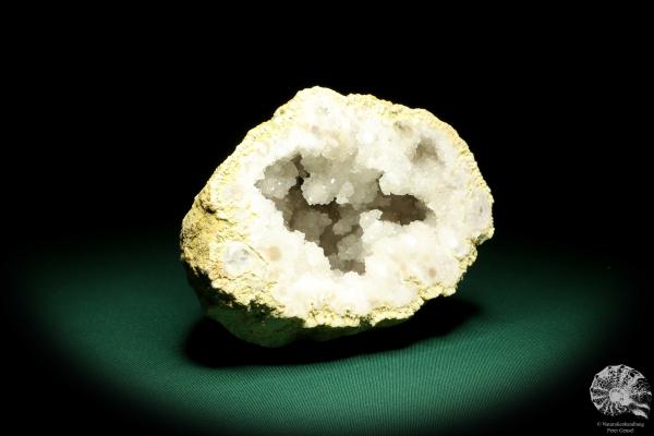 Quartz geode (19666) a mineral from Morocco | Minerals | Global