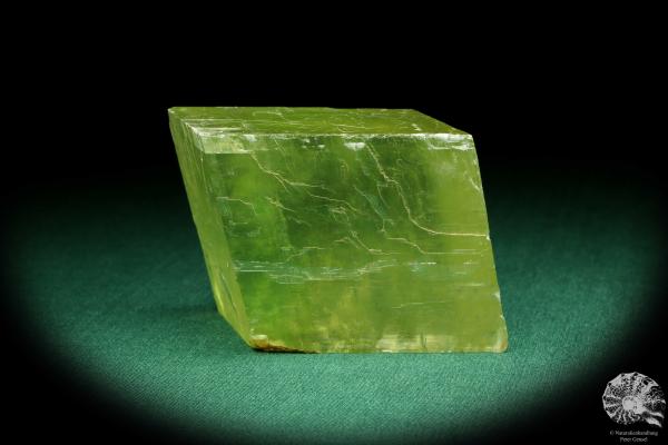 Calcite (19931) a mineral from China | Minerals | Global