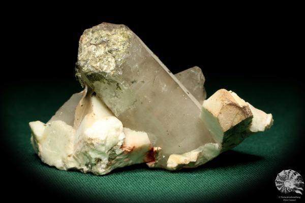 Rock crystal XX with Orthoclase XX a mineral