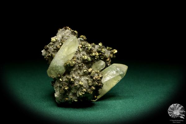 Calcite XX and Chalcopyrite XX on Ankerite XX a mineral