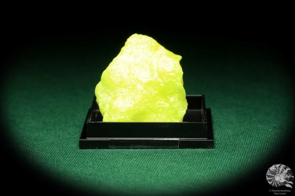 Schwefel (20440) eine Kleinstufe aus Indonesien | Mineralien | Kleinstufen