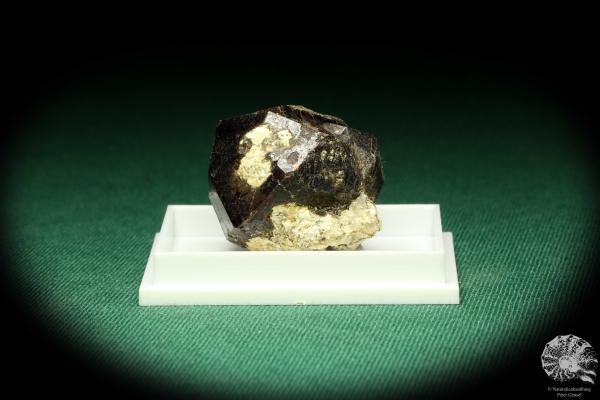 Almandine XX (20512) a thumbnail from Norway | Minerals | Thumbnails