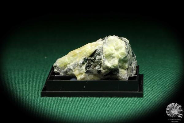 Pyknite (20541) a thumbnail from Germany | Minerals | Thumbnails