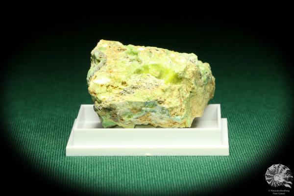 Wavellite XX & Variscite XX (20545) a thumbnail from Spain | Minerals | Thumbnails