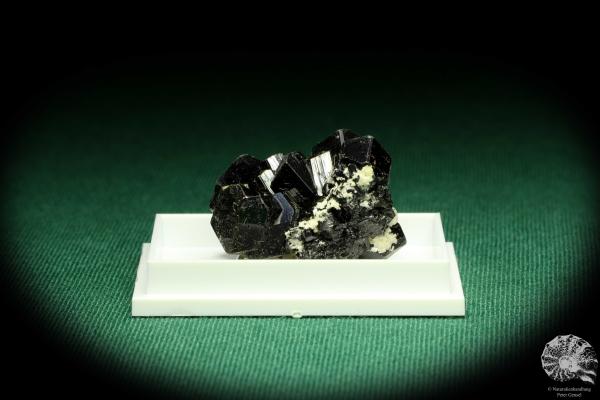 Schorl & Orthoclase XX (20551) a thumbnail from Namibia | Minerals | Thumbnails