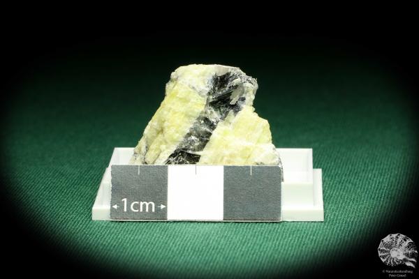 Pyknite (20585) a thumbnail from Germany | Minerals | Thumbnails