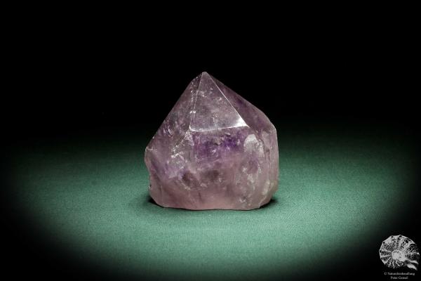 Amethyste XX (3332) a mineral from South America | Minerals | Global