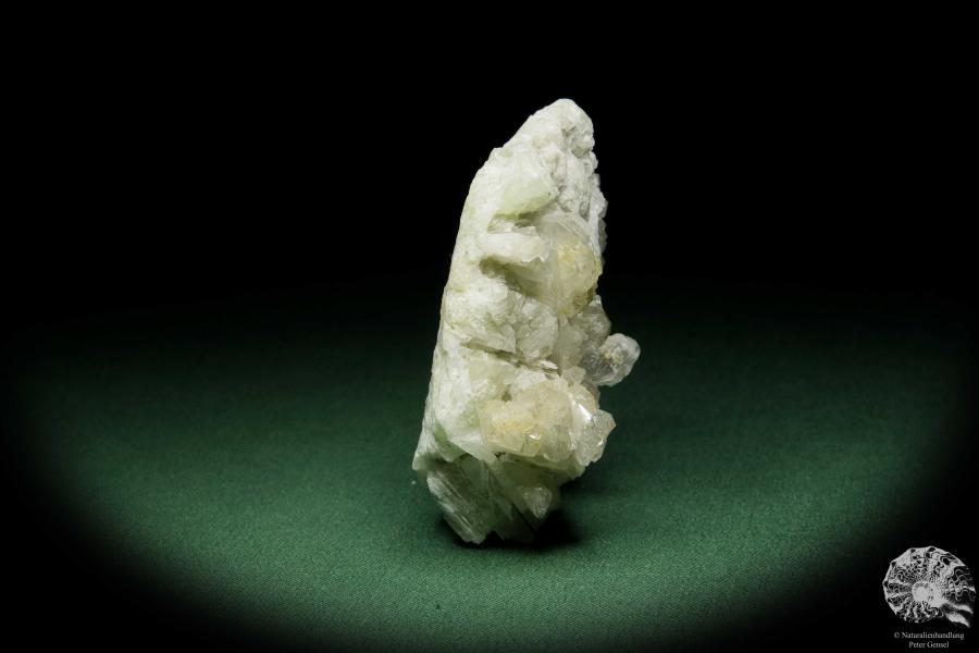 Datolith XX, Quarz XX & Calcit XX (12588) ein Mineral aus Russland | Mineralien | Weltweit