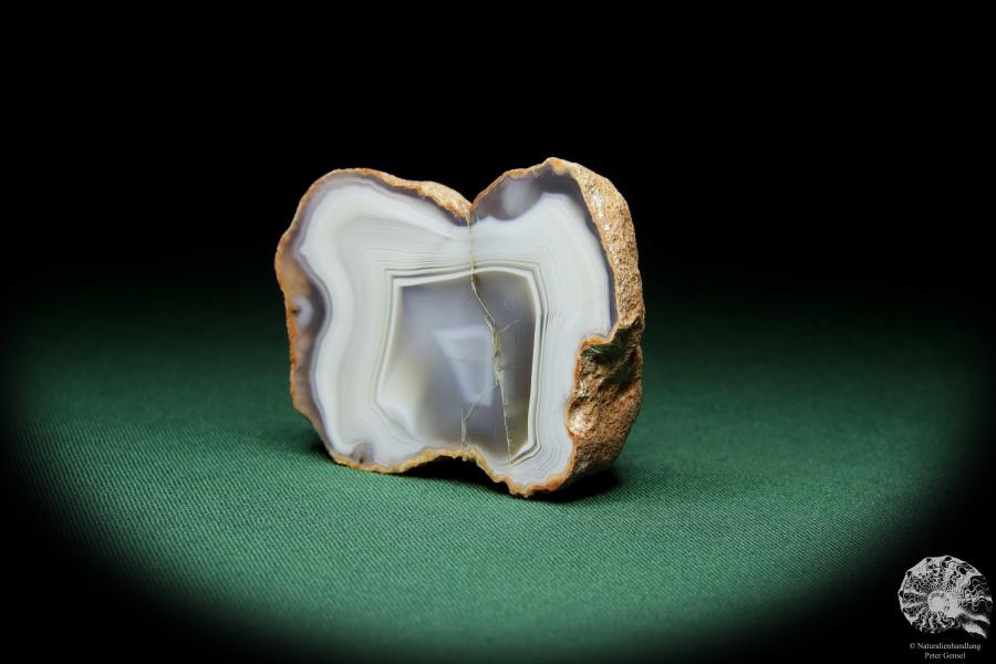 Agate (15039) a mineral from Czech Republic | Minerals | Global