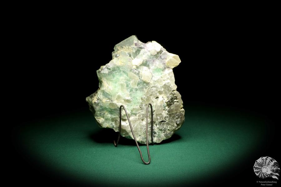 Fluorit XX auf Quarz XX (19656) ein Mineral aus Kasachstan | Mineralien | Weltweit