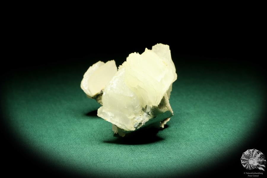 Calcite XX (19659) a mineral from Romania | Minerals | Global