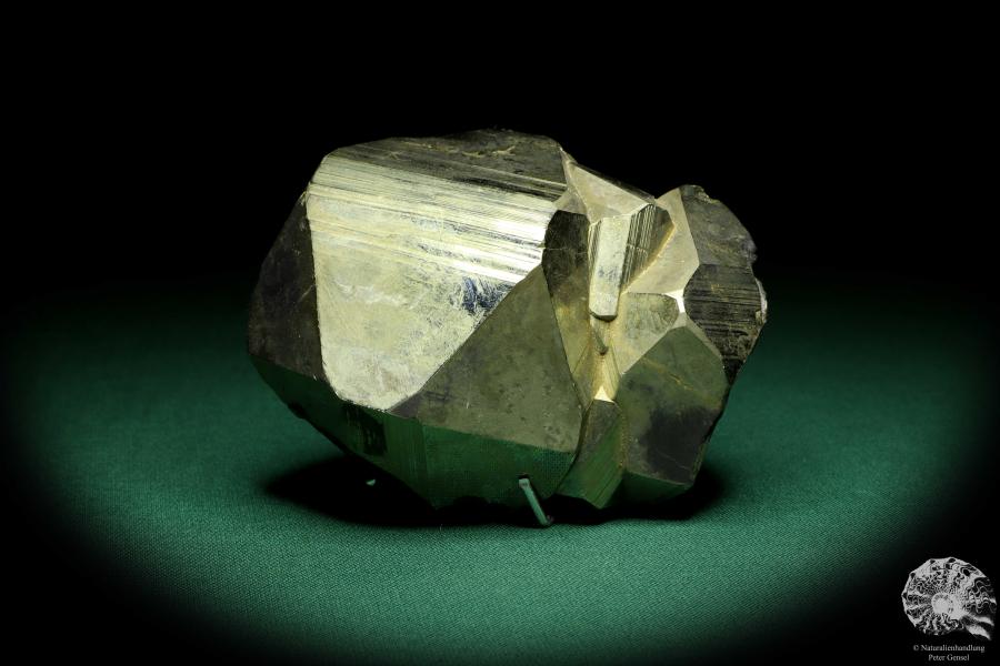 Pyrite (19664) a mineral from Peru | Minerals | Global