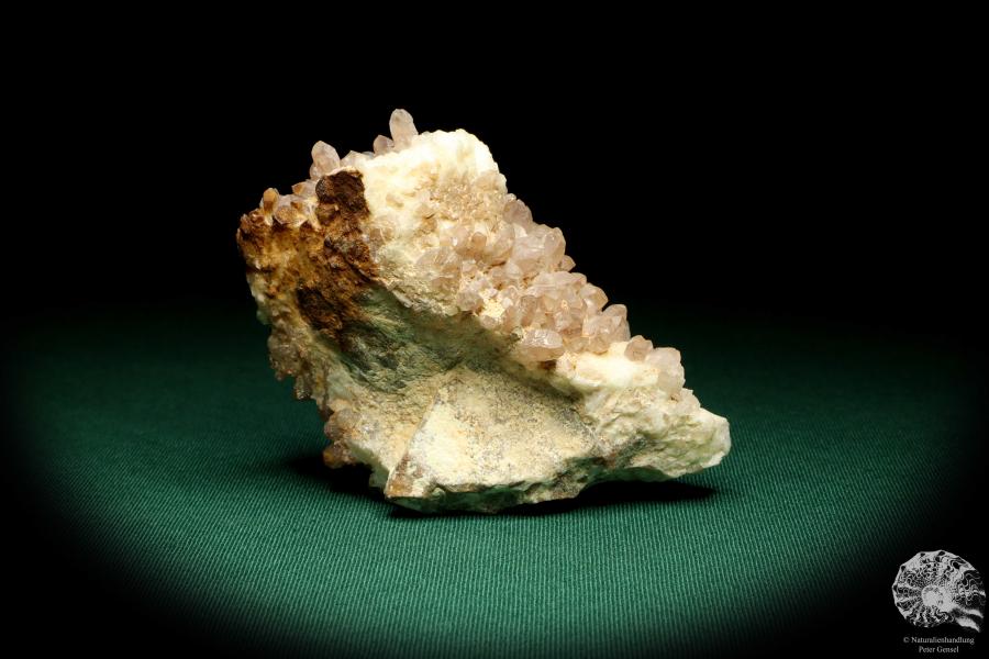 Quartz & Paradoxite a mineral