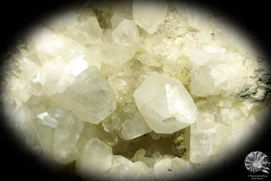 Calcite XX a mineral