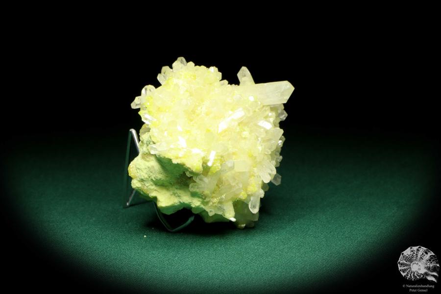 Celestine XX on Sulfur (19944) a mineral from Poland | Minerals | Global