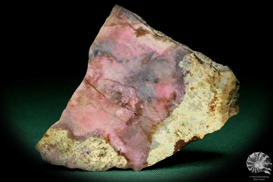 Rhodonite a mineral