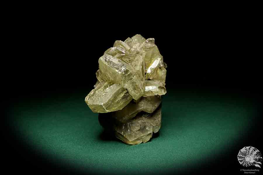 Gypsum XX a mineral