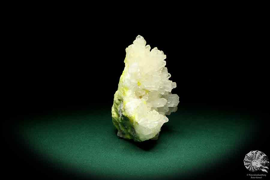 Celestine XX & Sulphur a mineral