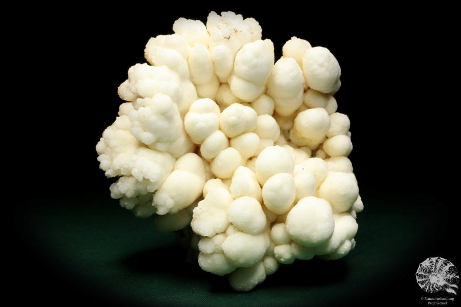 Aragonite (20020) a mineral from Morocco | Minerals | Global