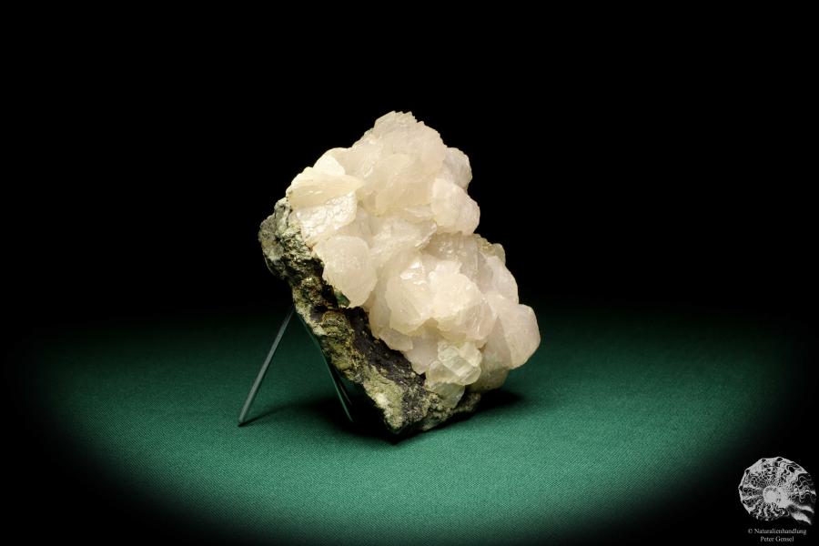 Calcite XX (20024) a mineral from Russia | Minerals | Global