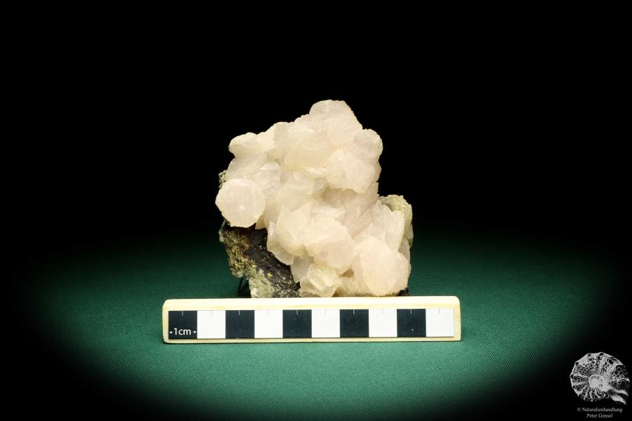 Calcite XX (20024) a mineral from Russia | Minerals | Global