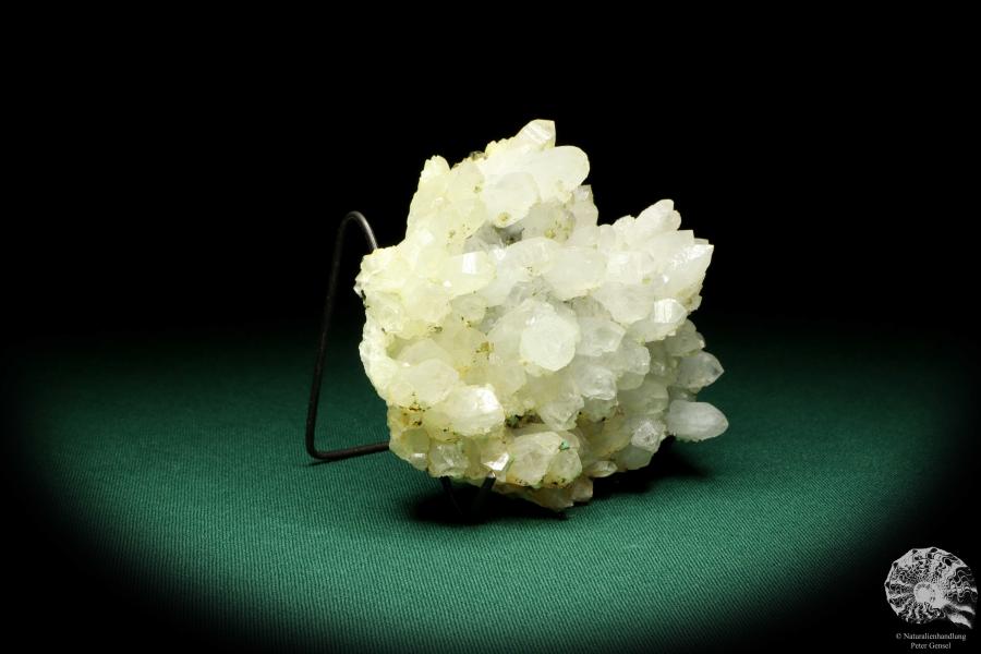 Quartz XX (20130) a mineral from Romania | Minerals | Global