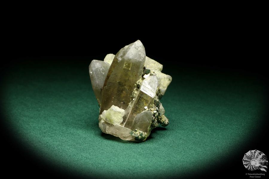 Quarz XX mit Fluorit XX & Pyrit XX (20159) ein Mineral aus Kasachstan | Mineralien | Weltweit