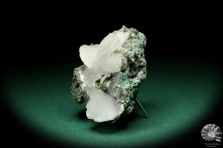 Heulandite XX (20188) a mineral from India | Minerals | Global