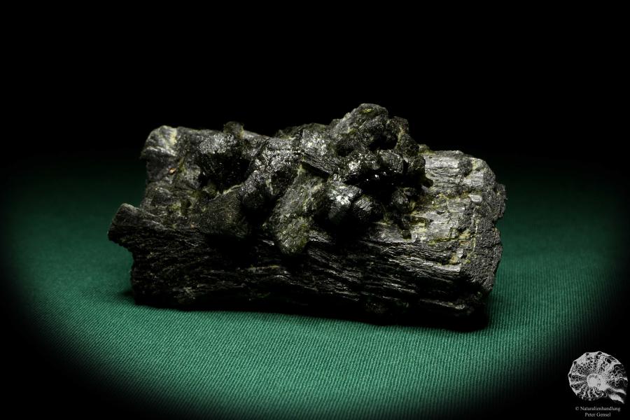 Epidot XX (20278) ein Mineral aus Mali | Mineralien | Weltweit