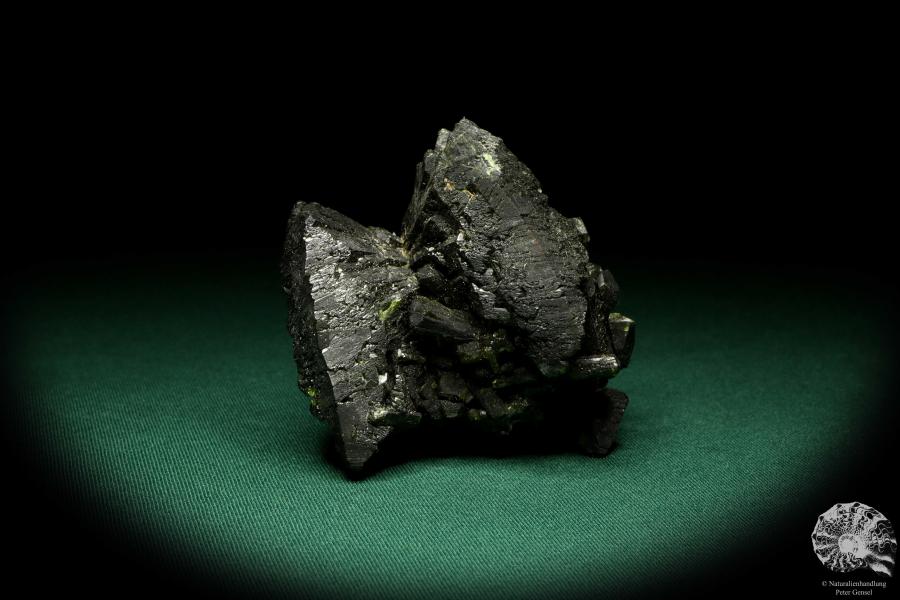 Epidote XX (20279) a mineral from Mali | Minerals | Global