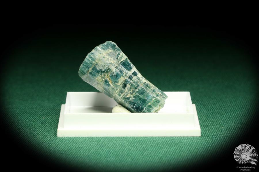 Apatite (20602) a thumbnail from Tanzania | Minerals | Thumbnails