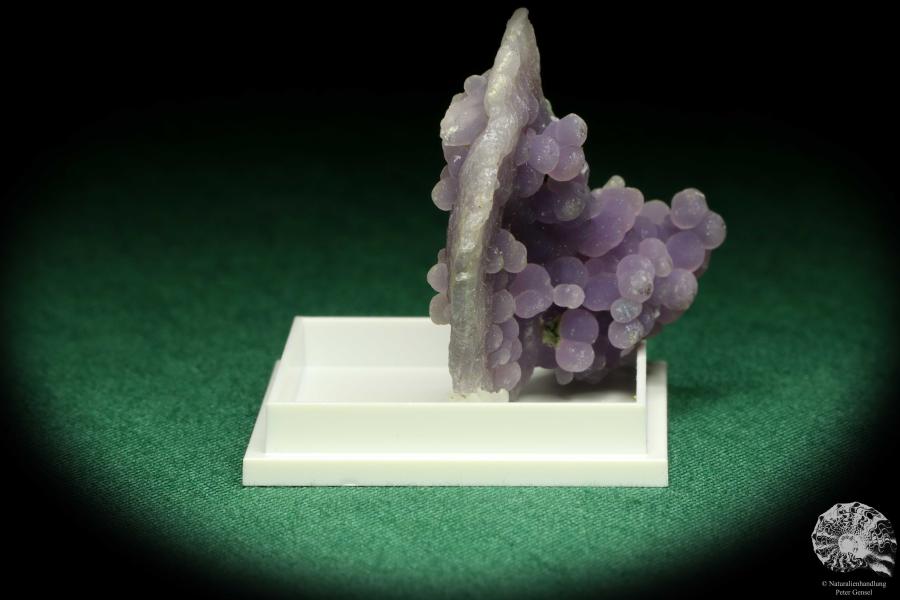 Grape chalcedony (20638) a thumbnail from Indonesia | Minerals | Thumbnails