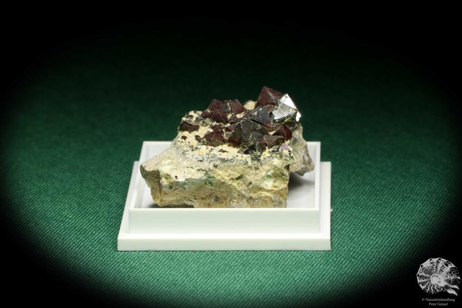 Magnetite XX (20692) a thumbnail from Bolivia | Minerals | Thumbnails