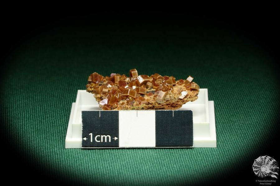 Vanadinite XX (20730) a thumbnail from Morocco | Minerals | Thumbnails