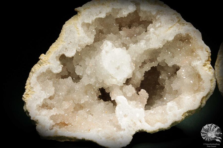 Quarzdruse (3348) ein Mineral aus Marokko | Mineralien | Weltweit