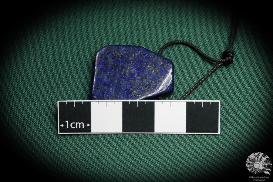 Lapis lazuli (4450) a gem from minerals from South Asia | Nature jewelry | From Minerals