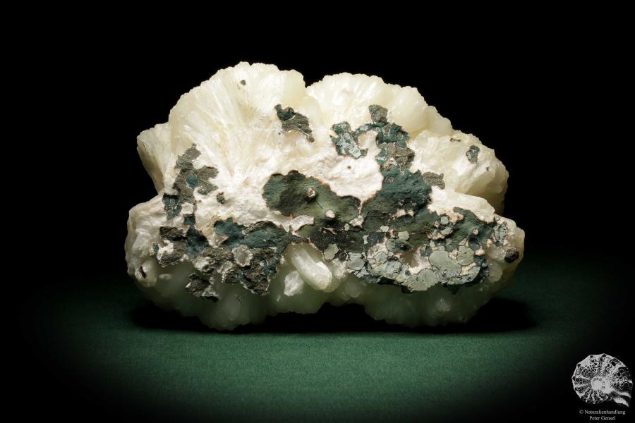 Stilbite XX (9393) a mineral from India | Minerals | Global