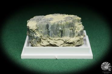 Celestine (18050) a thumbnail from see pictures | Minerals | Thumbnails