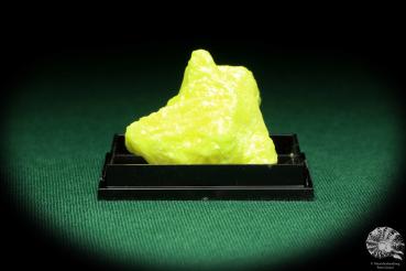 Sulfur (20440) a thumbnail from Indonesia | Minerals | Thumbnails