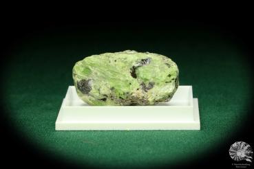 Diopside (20451) a thumbnail from Brazil | Minerals | Thumbnails