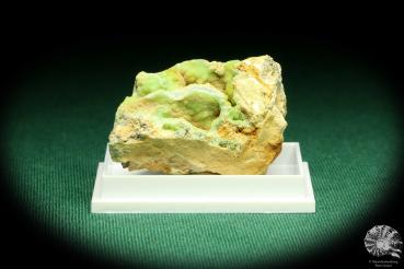 Wavellite XX & Variscite XX (20545) a thumbnail from Spain | Minerals | Thumbnails