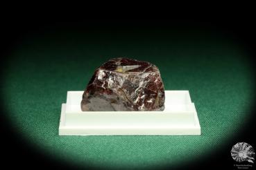 Zircon XX (20568) a thumbnail from Tanzania | Minerals | Thumbnails