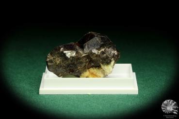 Almandine XX (20656) a thumbnail from Norway | Minerals | Thumbnails