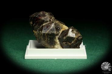 Almandine XX (20672) a thumbnail from Norway | Minerals | Thumbnails